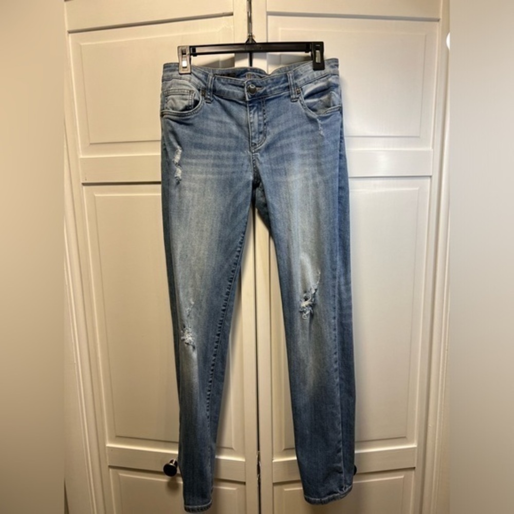 Kut From The Kloth Distressed Boyfriend Jeans Size 4 Color Blue
